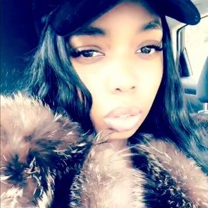 Meet your Posher, Amber